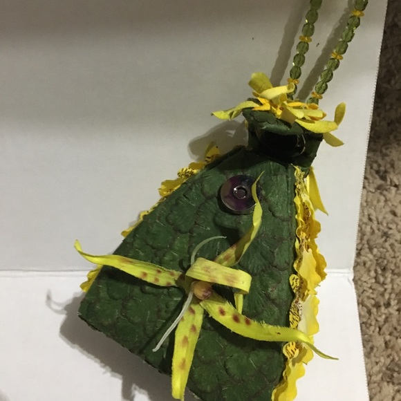 Women’s couture handbag - Picture 5 of 6